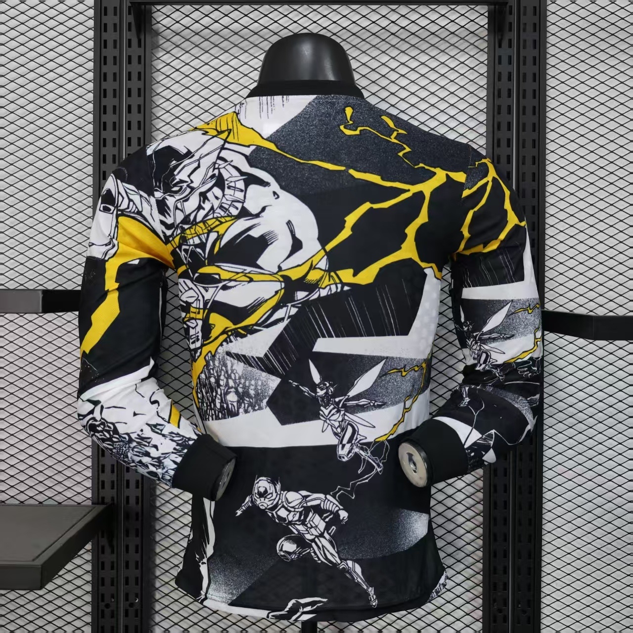 Real Madrid x Marvel 25-26 pre-match Long sleeves Player Men Jersey