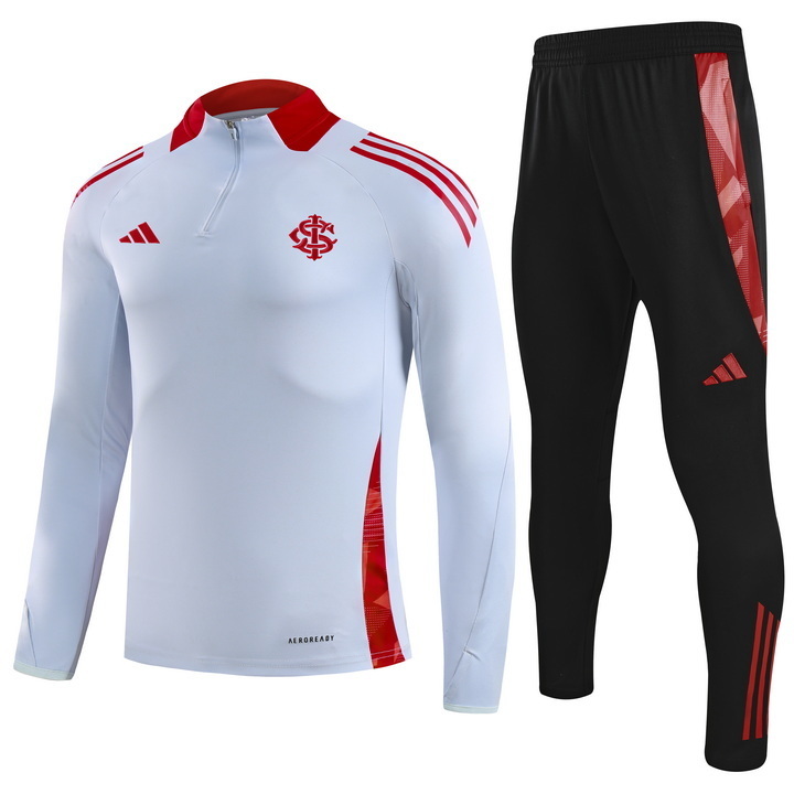 Internacional Training Kits 25-26