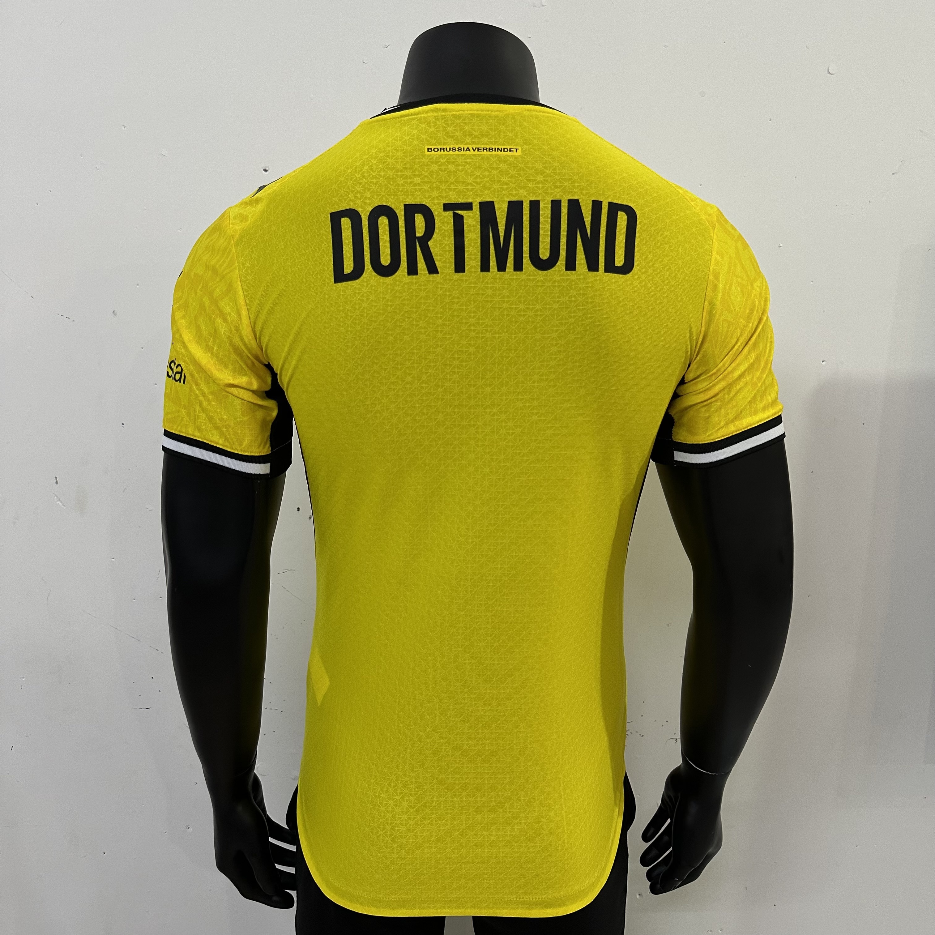 Borussia Dortmund 26-27 Home Player Jersey