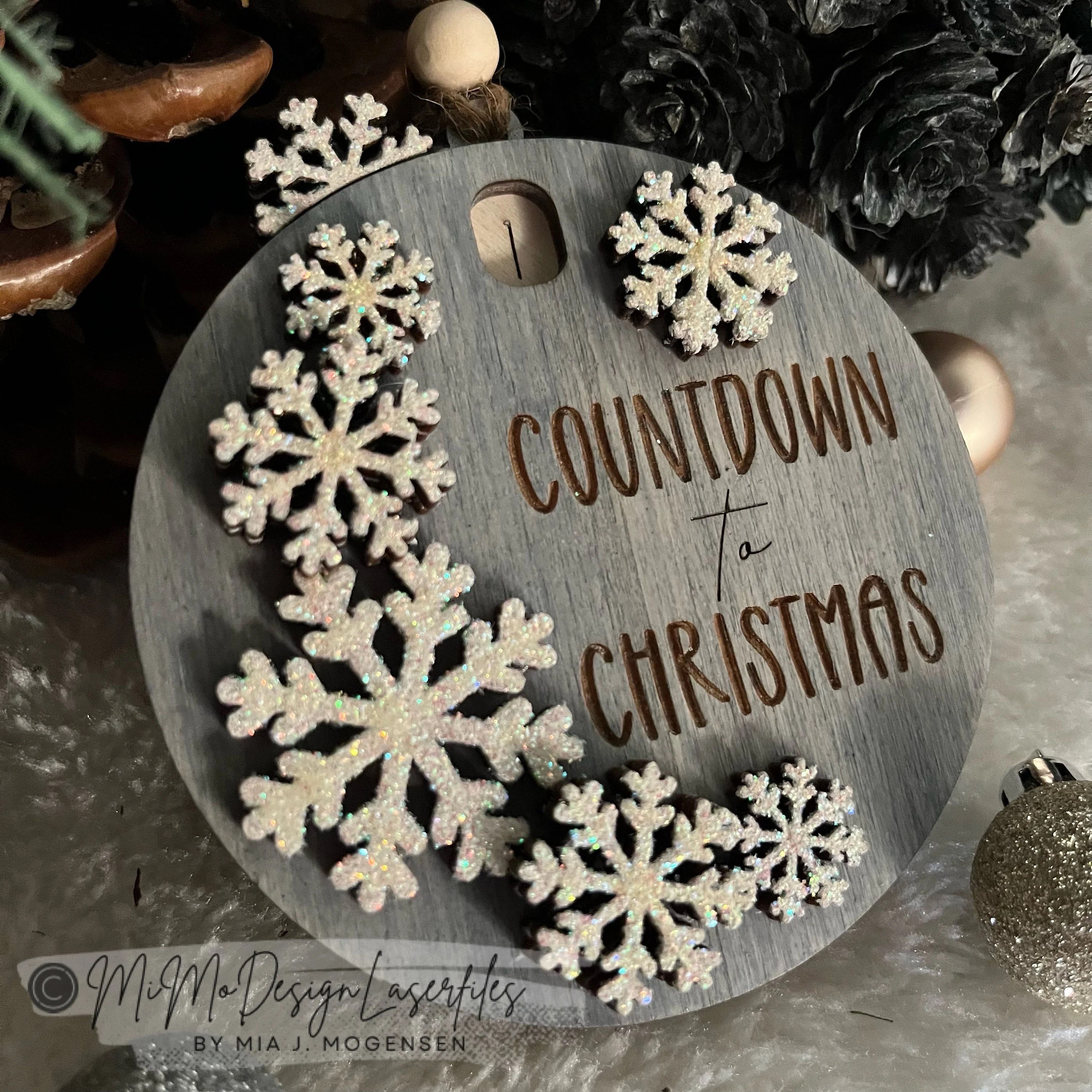 Countdown to Christmas Sliding Ornament