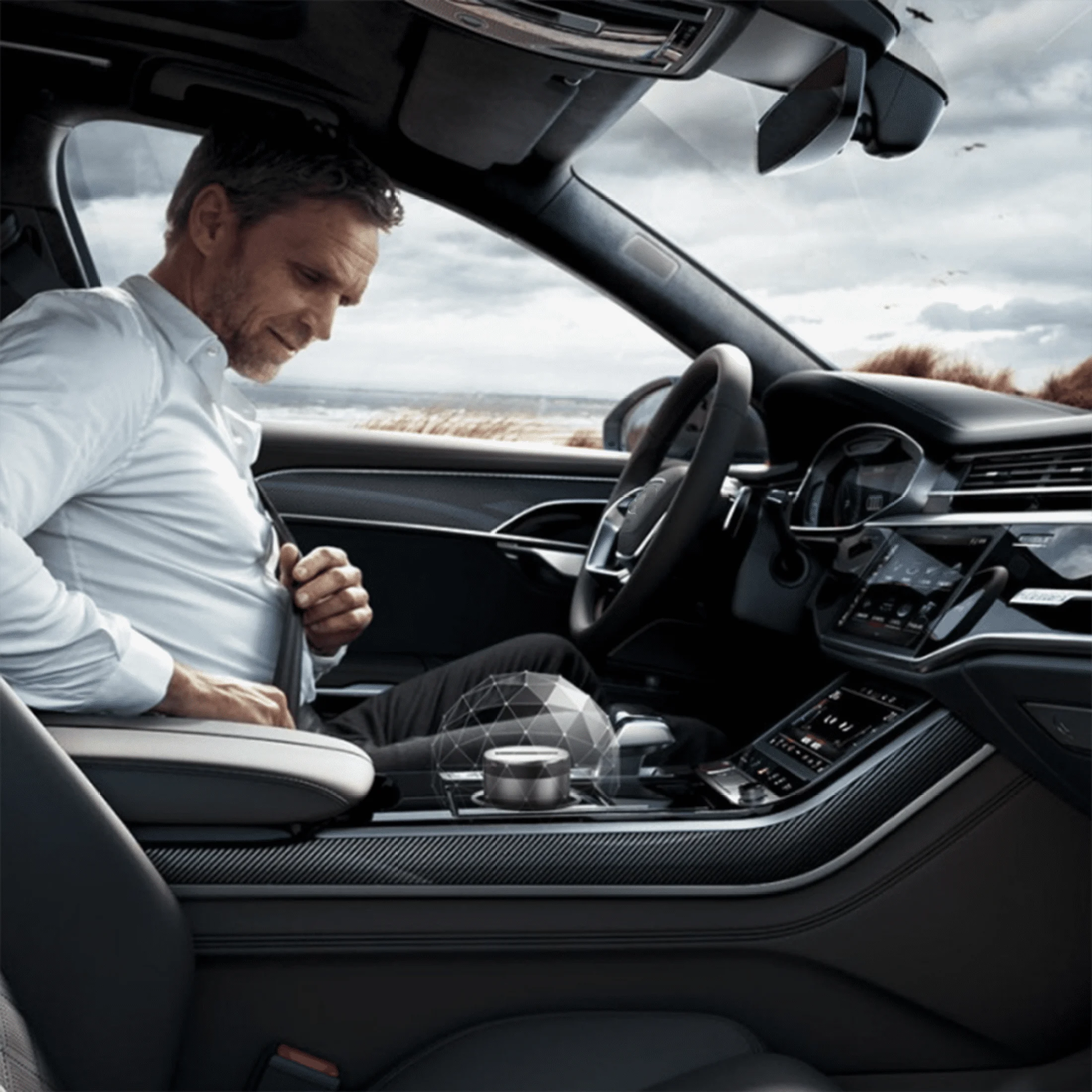 Highly Intelligent Automatic Switch Ashtray With Led Light