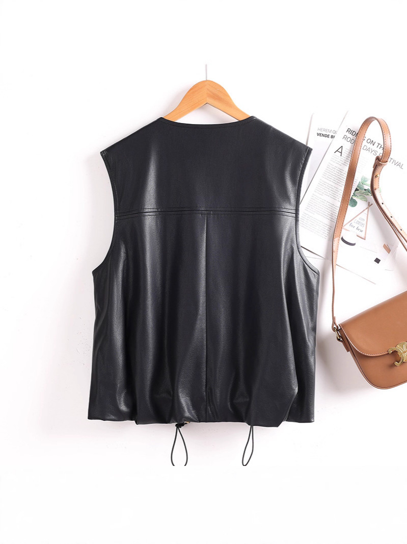 Minimalist Round-Neck Leather Vest for Elegant Women