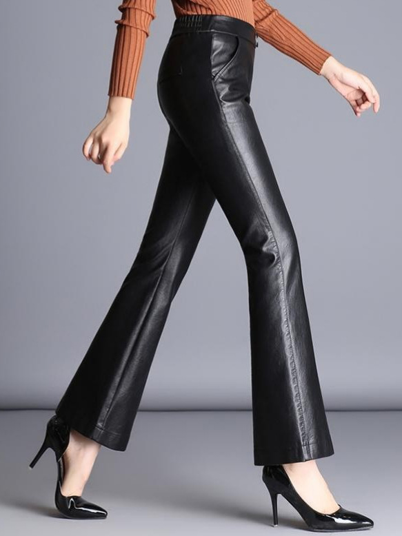 High-Waisted Bootcut Leather Pants – Elegant Black