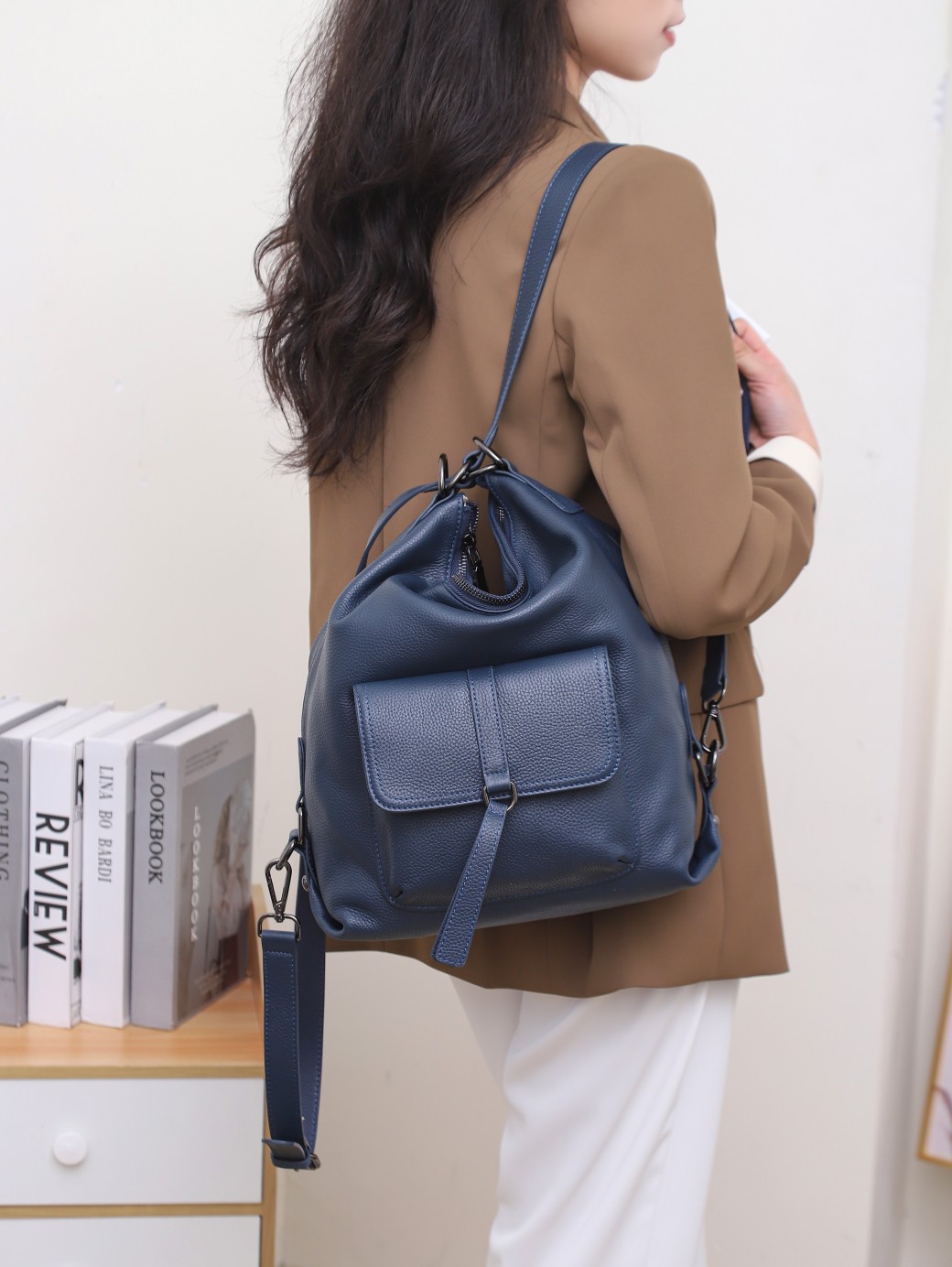 Women's Leather Shoulder Bag with Front Flap Pocket – Relaxed Daily Carry